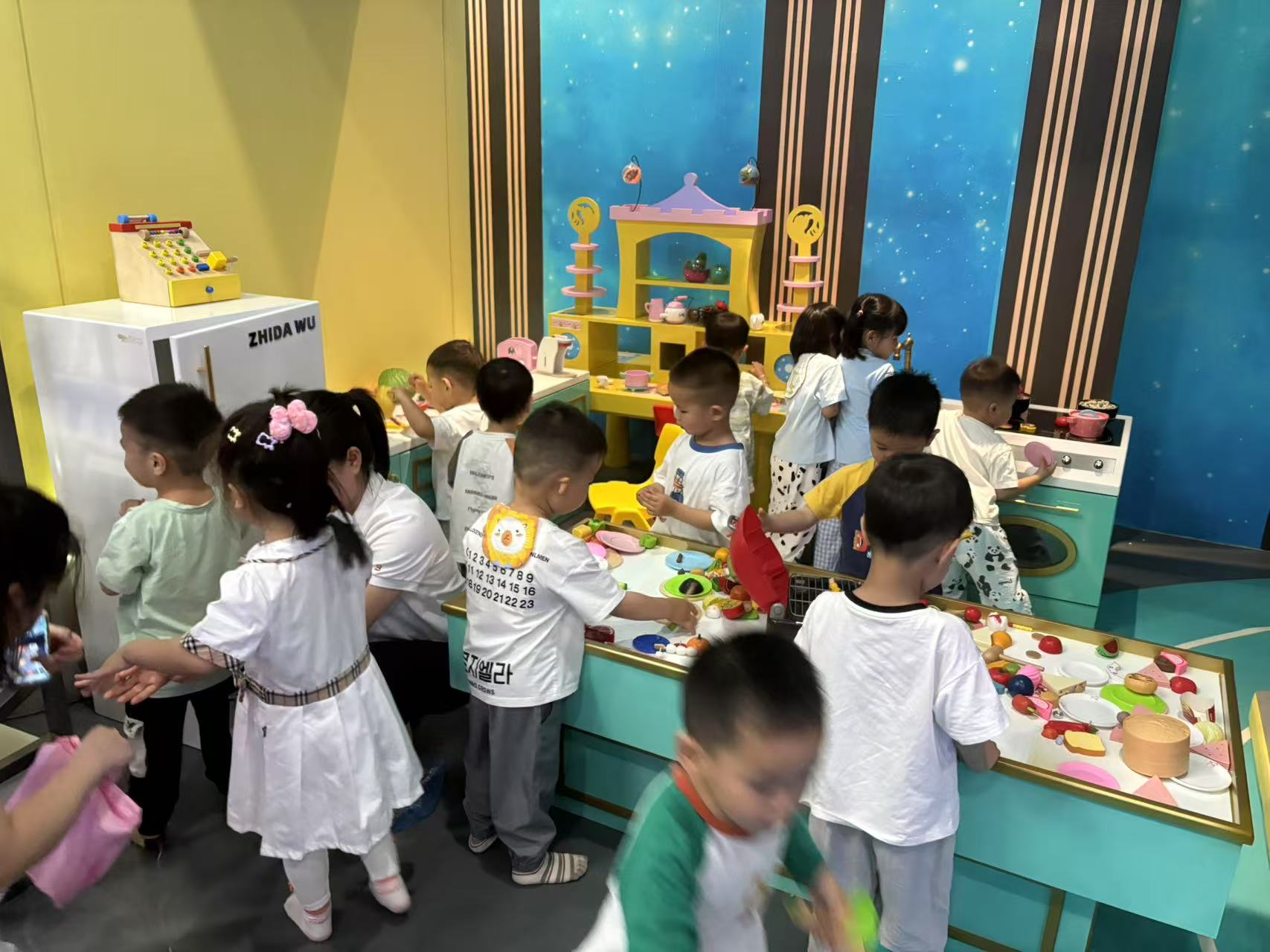 五一黄金周，儿童乐园服务质量提升策略
